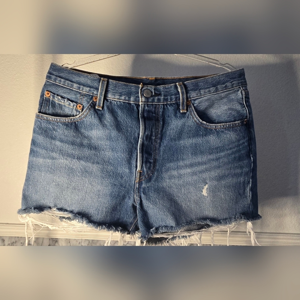 LEVI STRAUSS & CO. 501